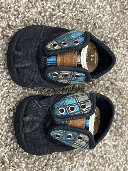 Toddler boys, TOMS, black/blue/grey plaid, size T4, but fits Small - closer to Size 3, VGUC, Shoes 3 (Baby: 0-12 mth)