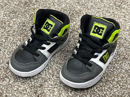 Toddler Boys, DC High-Tops, size 6, VGUC, Shoes 7 (Walkers:12-24 mth)