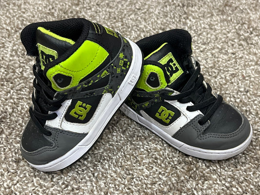 Toddler Boys, DC High-Tops, size 6, VGUC, Shoes 7 (Walkers:12-24 mth)