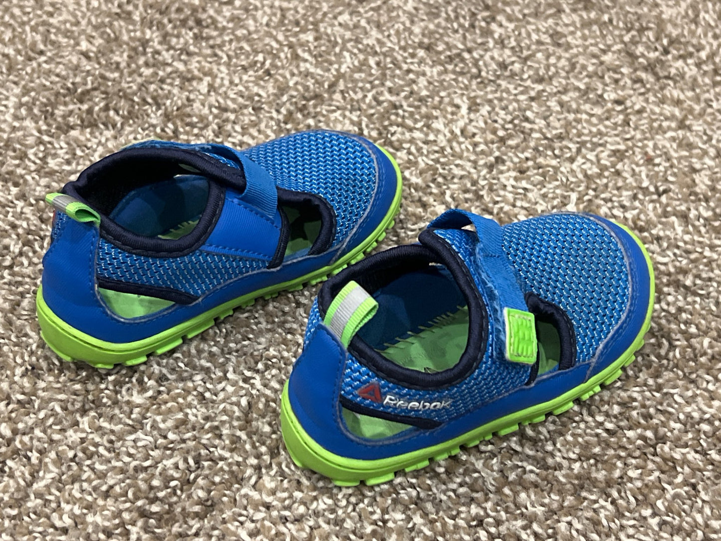 Toddler Boys Reebok Sandal Shoes, size 6, VGUC, Shoes 6 (Walkers:12-24 mth)