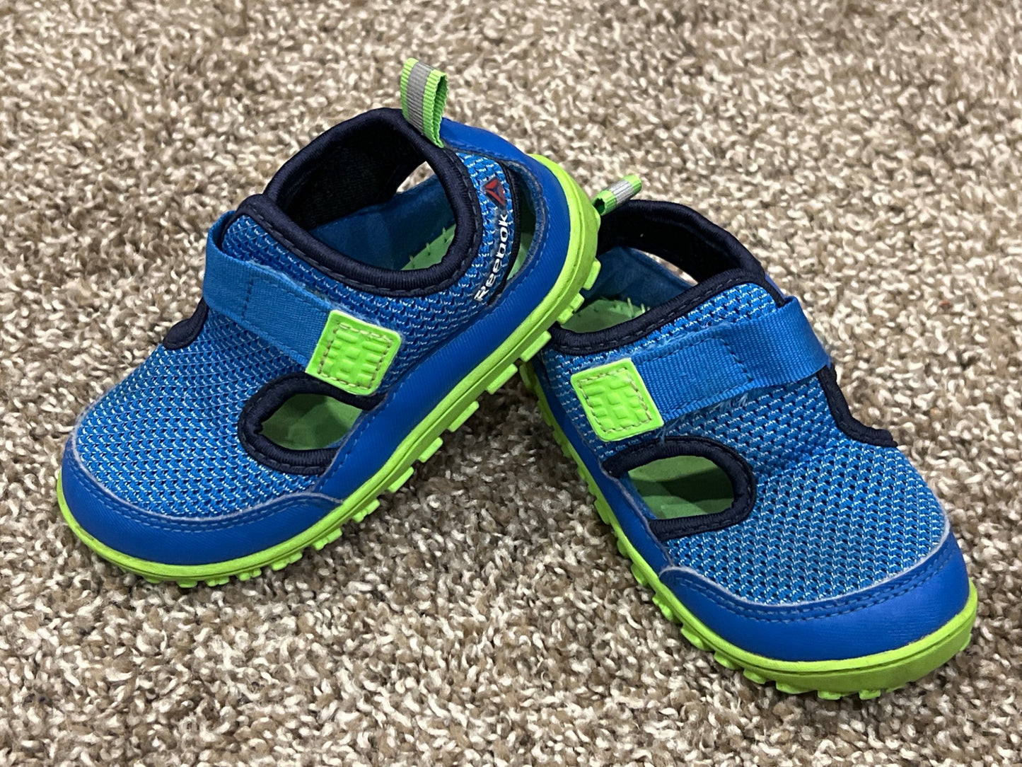 Toddler Boys Reebok Sandal Shoes, size 6, VGUC, Shoes 6 (Walkers:12-24 mth)
