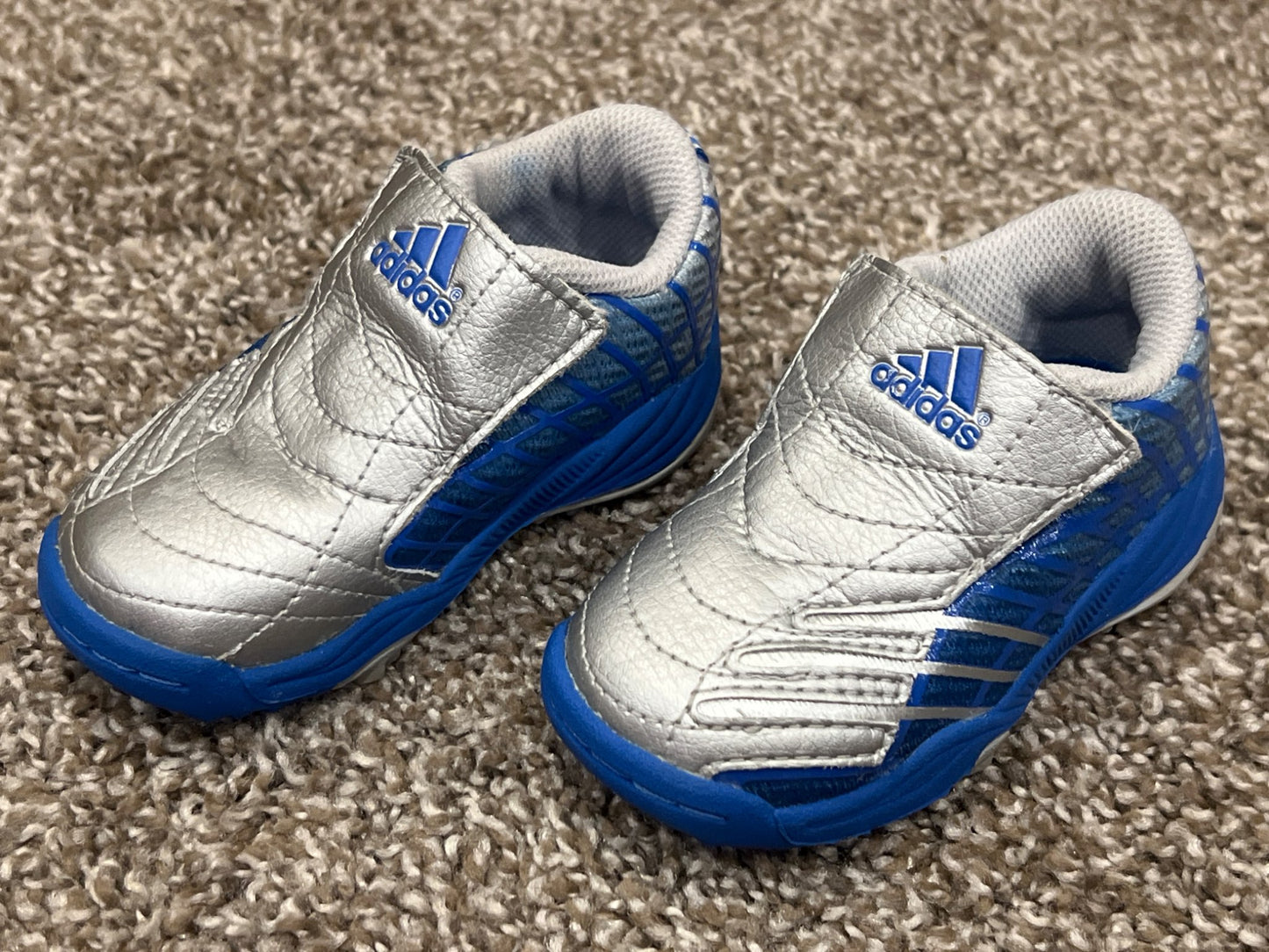 Adidas Sneakers, silver, blue, Running Shoes, size 5, VGUC, Shoes 5 (Walkers:12-24 mth)