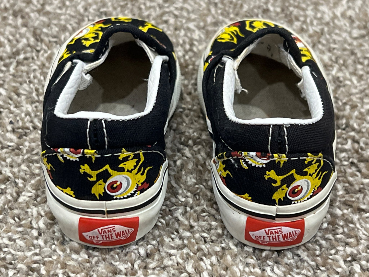 Vans Off the Wall Shoes, Toddler Boys skate shoes, Monster pattern, size 6, VGUC, Shoes 6 (Walkers:12-24 mth)
