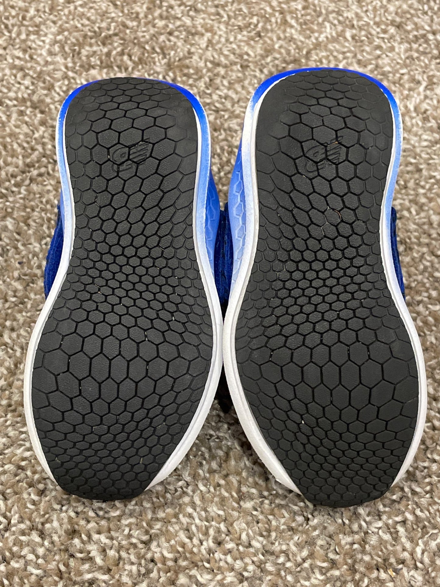 Toddler Boys, New Balance Running Shoes, size 6.5, VGUC, Shoes 6.5 (Walkers:12-24 mth)