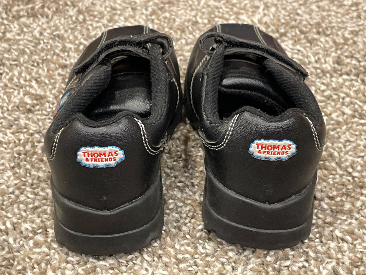 Toddler Boys, Thomas & Friends Black Shoes, size 6, VGUC, Shoes 6 (Walkers:12-24 mth)