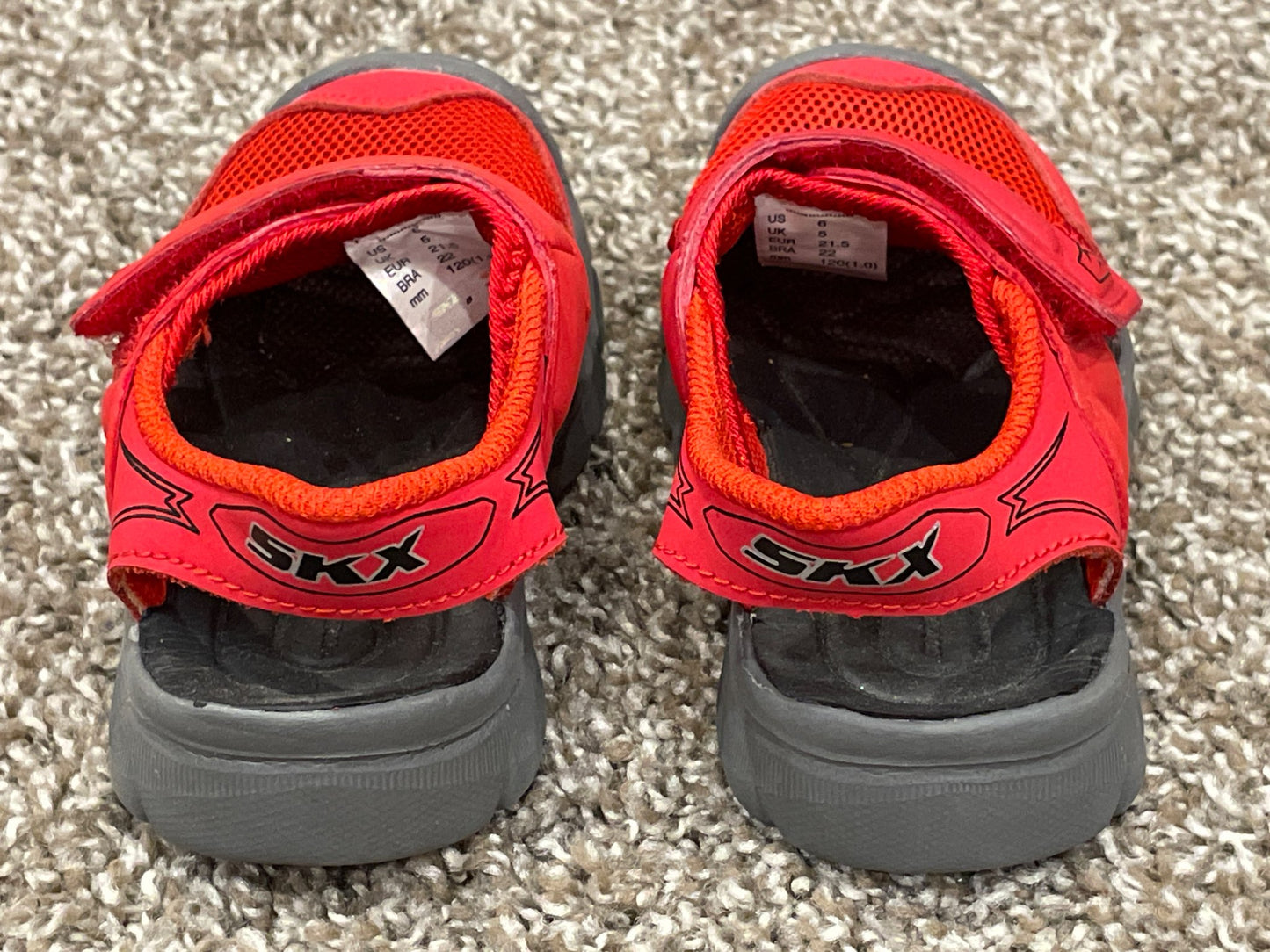 Toddler Boys, Red Skechers Sandal Shoes, size 6, EUC, Shoes 6 (Walkers:12-24 mth)