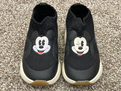 Zara Toddler Boys, Mickey Mouse Sneakers, size 7, VGUC, Shoes 7 (Walkers:12-24 mth)