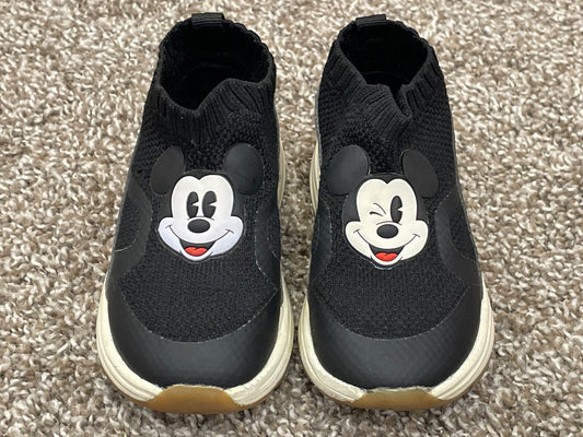 Zara Toddler Boys, Mickey Mouse Sneakers, size 7, VGUC, Shoes 7 (Walkers:12-24 mth)