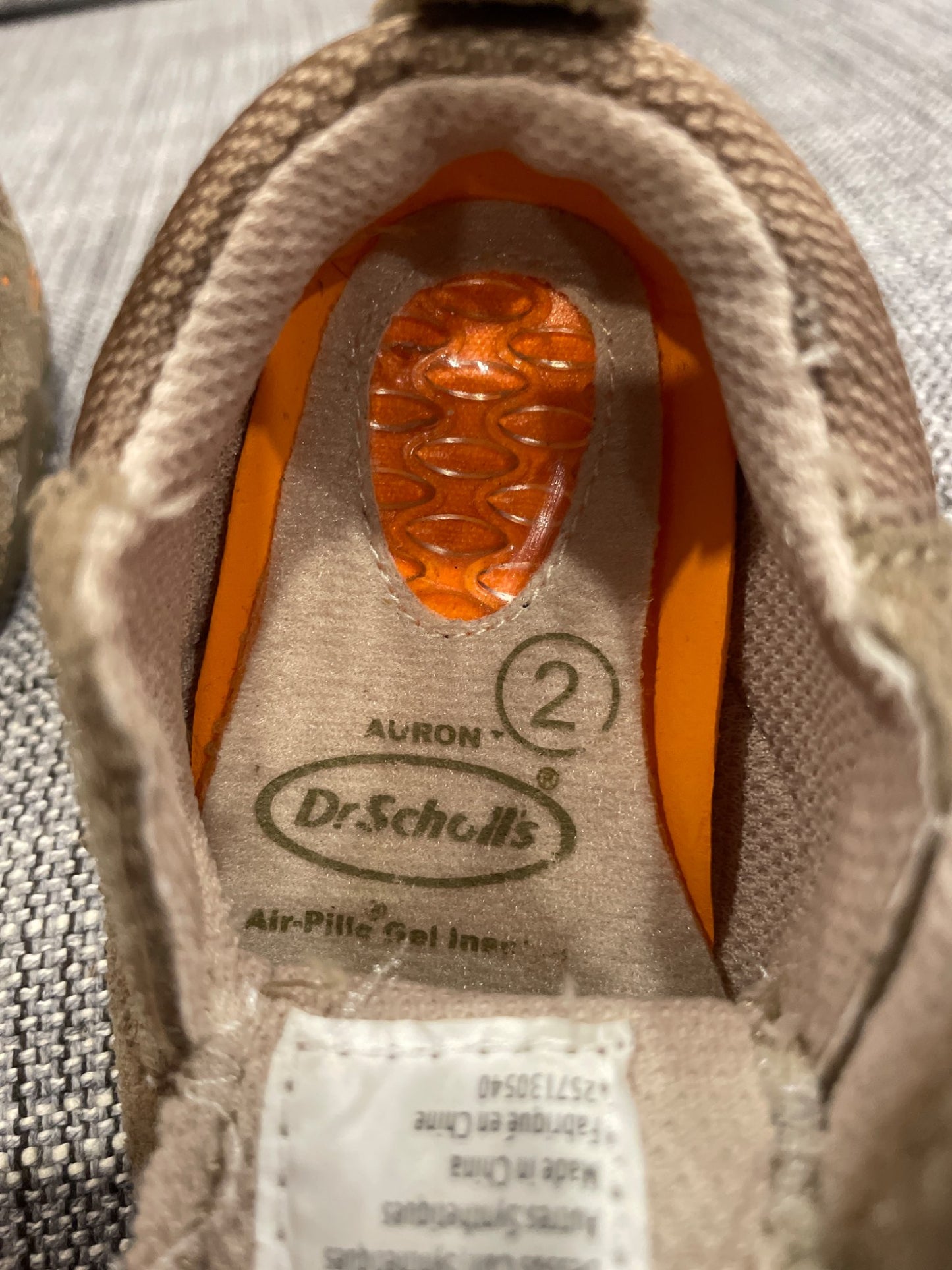 Baby Boys Dr. Scholl’s Suede shoes, size 2, VGUC, Shoes 2 (Baby: 0-12 mth)