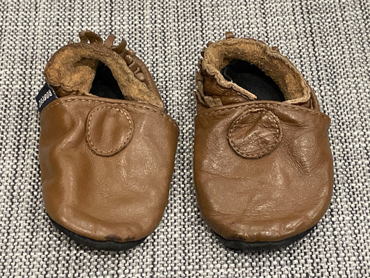 Brown Robeez, Baby size 2, VGUC, Shoes 1.5 (Baby: 0-12 mth)