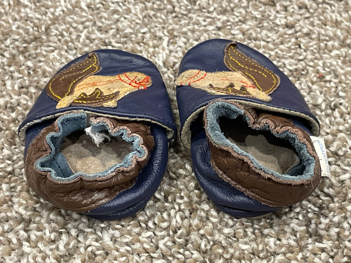 Robeez soft sole shoes, navy, horse, size 0-6 mos (approx size 1.5), VGUC, Shoes 1.5 (Baby: 0-12 mth)