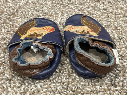 Robeez soft sole shoes, navy, horse, size 0-6 mos (approx size 1.5), VGUC, Shoes 1.5 (Baby: 0-12 mth)