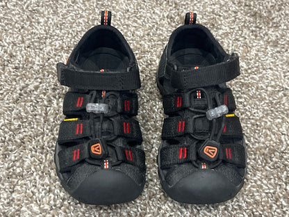 Toddler boys, Keen Sandals, size 8, VGUC, Shoes 8 (Toddler:2-4yr)
