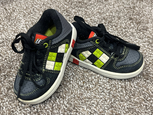 Toddler Boys, Lego Skate Shoes, size 5, VGUC, Shoes 5 (Walkers:12-24 mth)