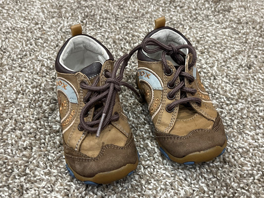 Toddler Boys, Geox Sneakers, Running Shoes, size 5.5, VGUC, Shoes 5.5 (Walkers:12-24 mth)