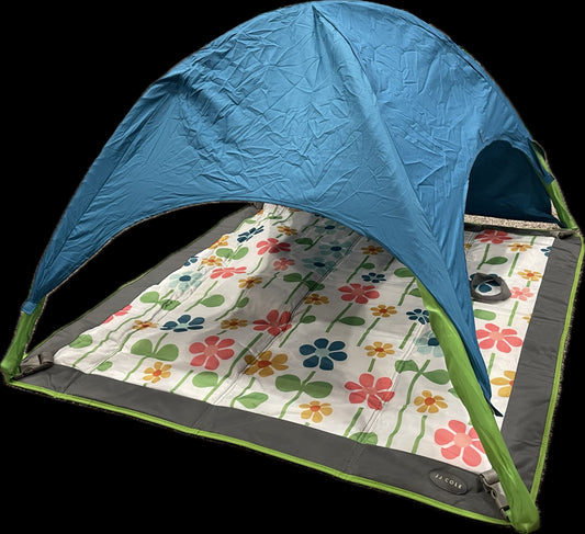 JJ Cole Baby Shade Flowers, Travel Playmat with Sunshade