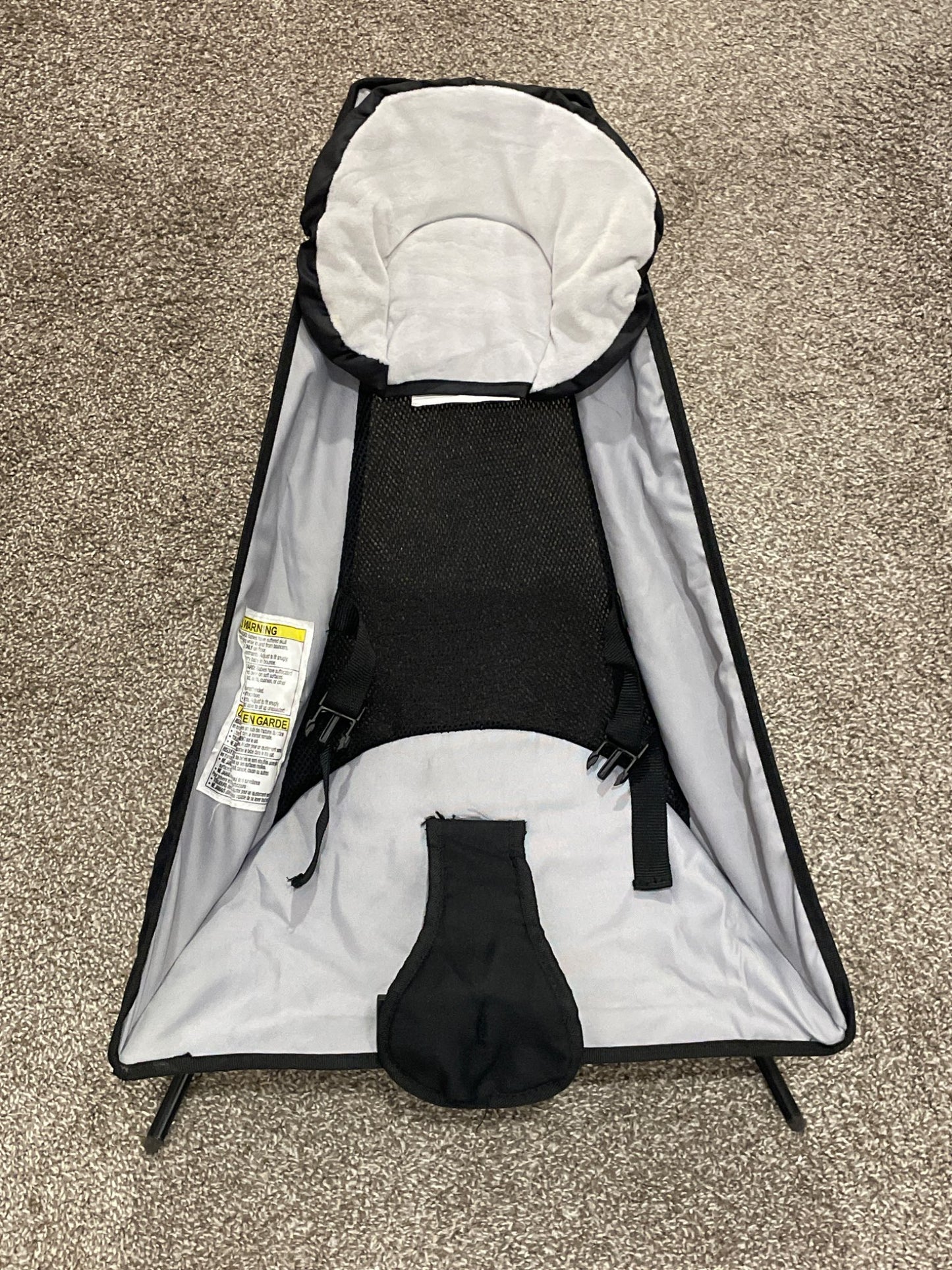 KidCo BouncePod Travel Bouncer, VGUC, MSRP: $65Cdn