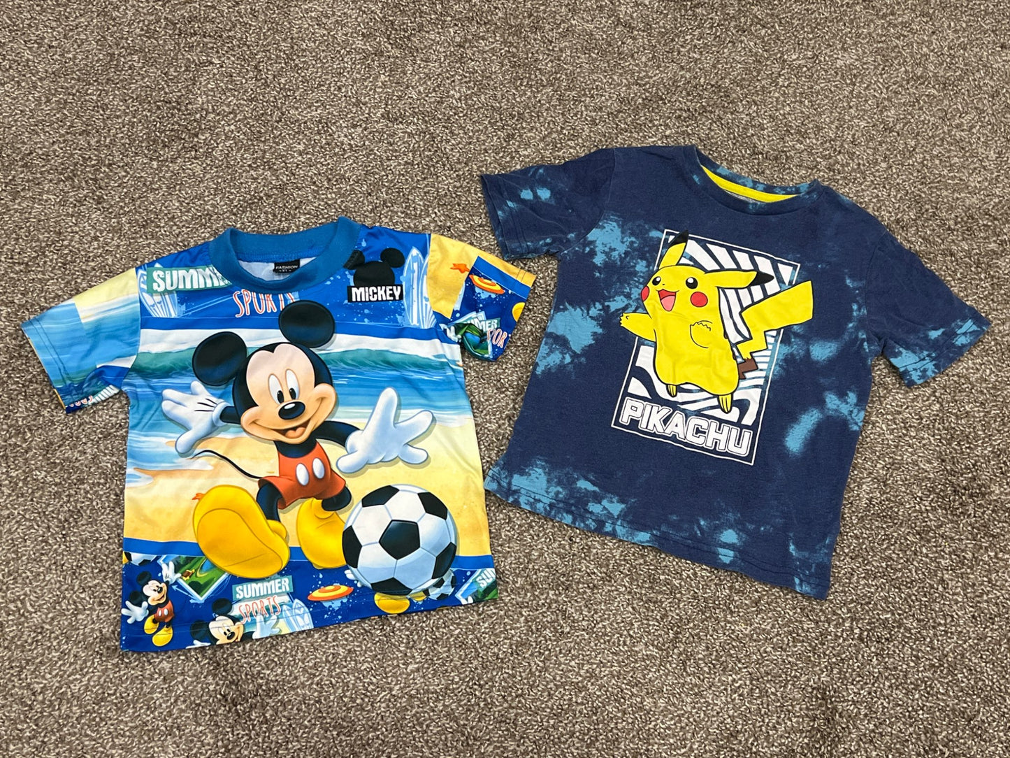 Bundle of Two Boys T-shirts, size 4/5, VGUC, Kids 4/4T