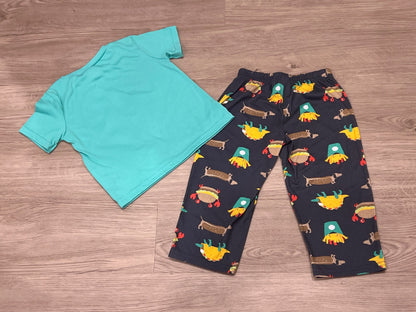 Bundle of 2 Pajama sets, PJ, size 3T, VGUC (Carter's and Old Navy brands), Kids 3T