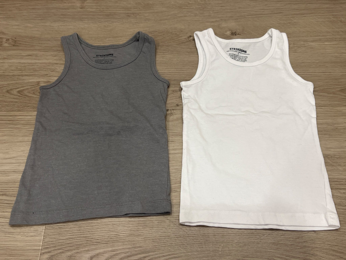 Boys Summer Bundle, 3 tank tops and 1 pair of shorts, size 2T, VGUC , Kids 2T