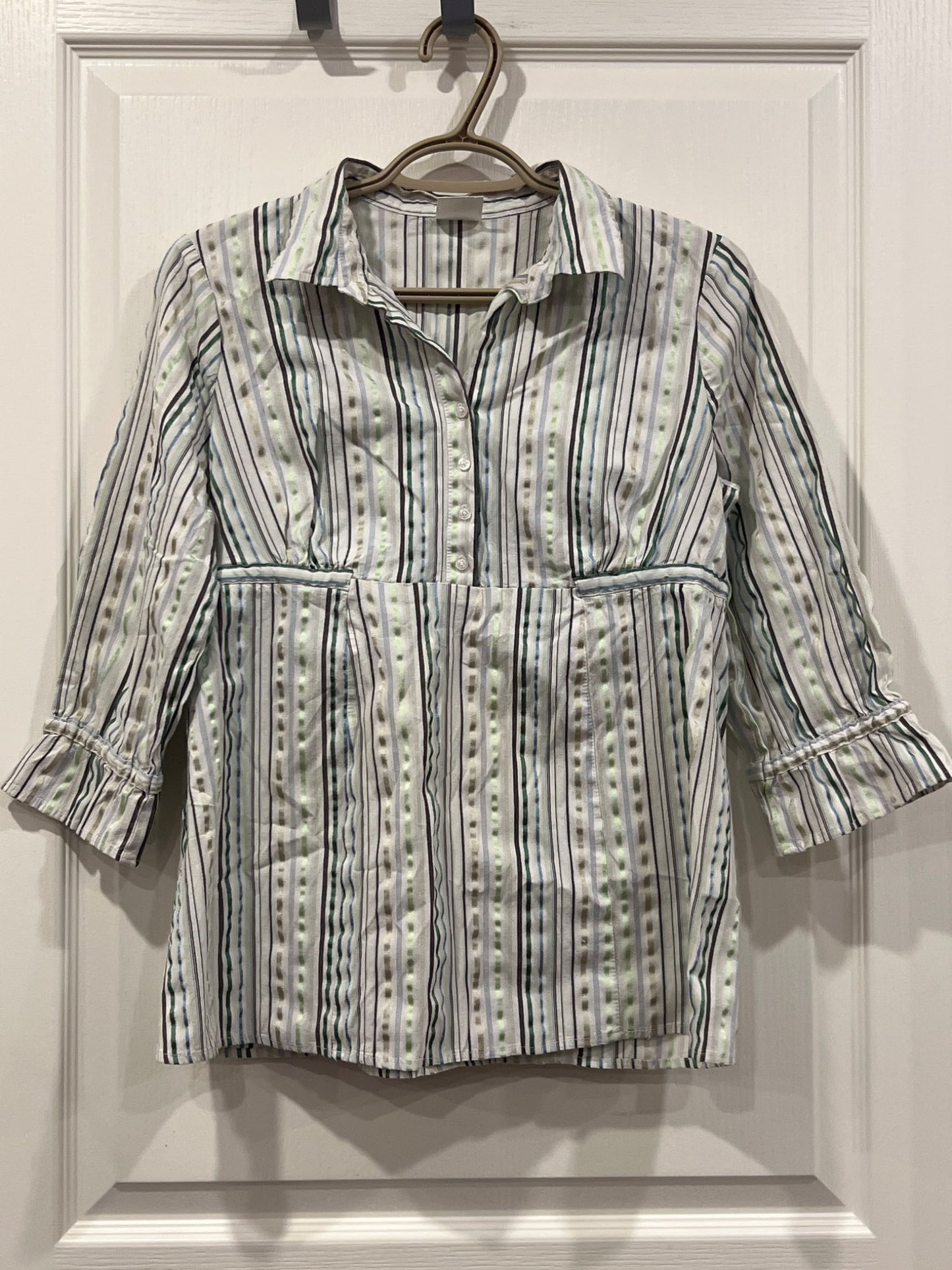 Motherhood Maternity, 3/4 sleeve striped dress shirt, size Medium, VGUC, Maternity M (8-10)