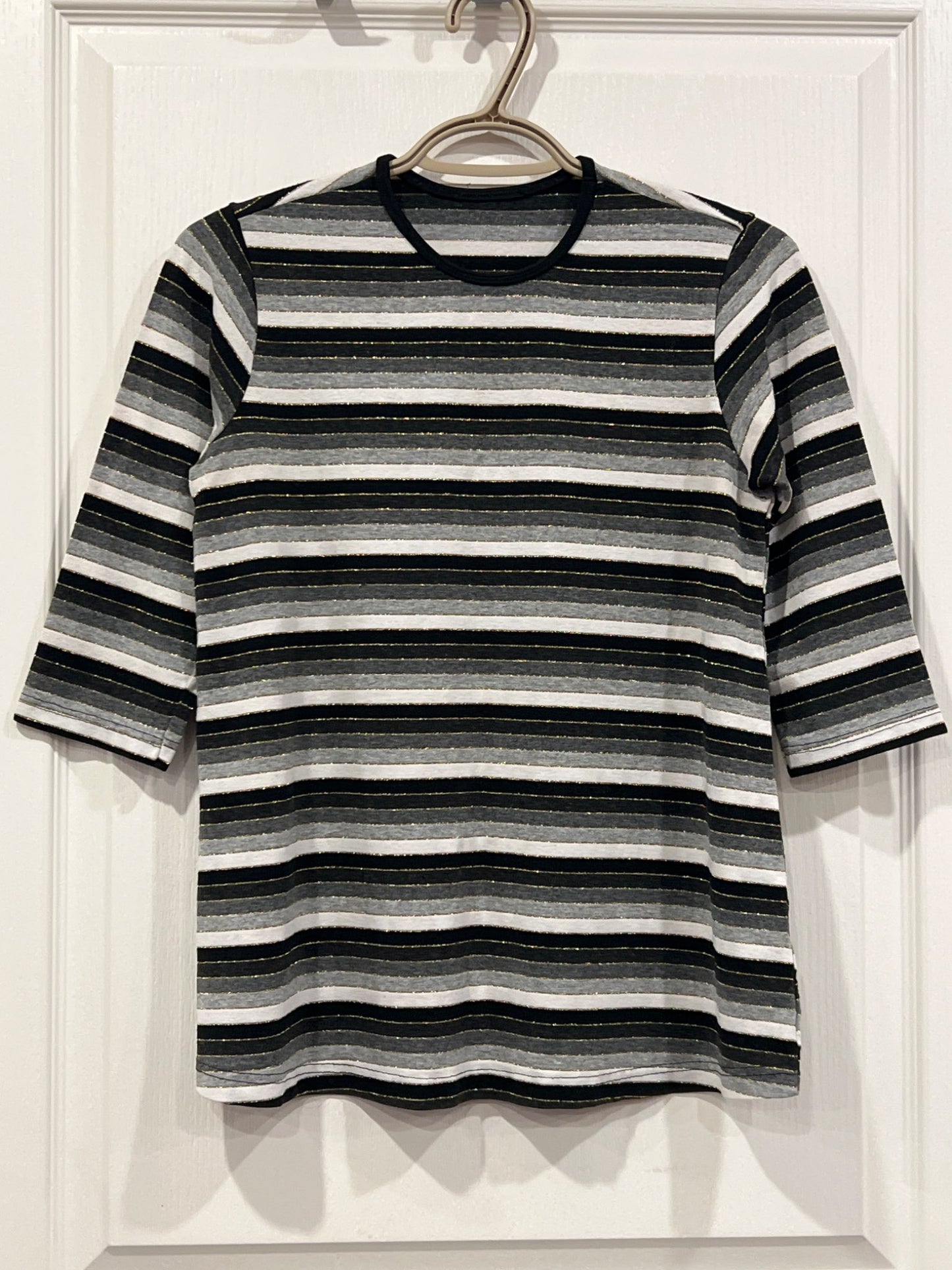 Maternity, Striped Top, black/grey/white/gold, 3/4 sleeve, VGUC, X-Small, Maternity XS (0-2)