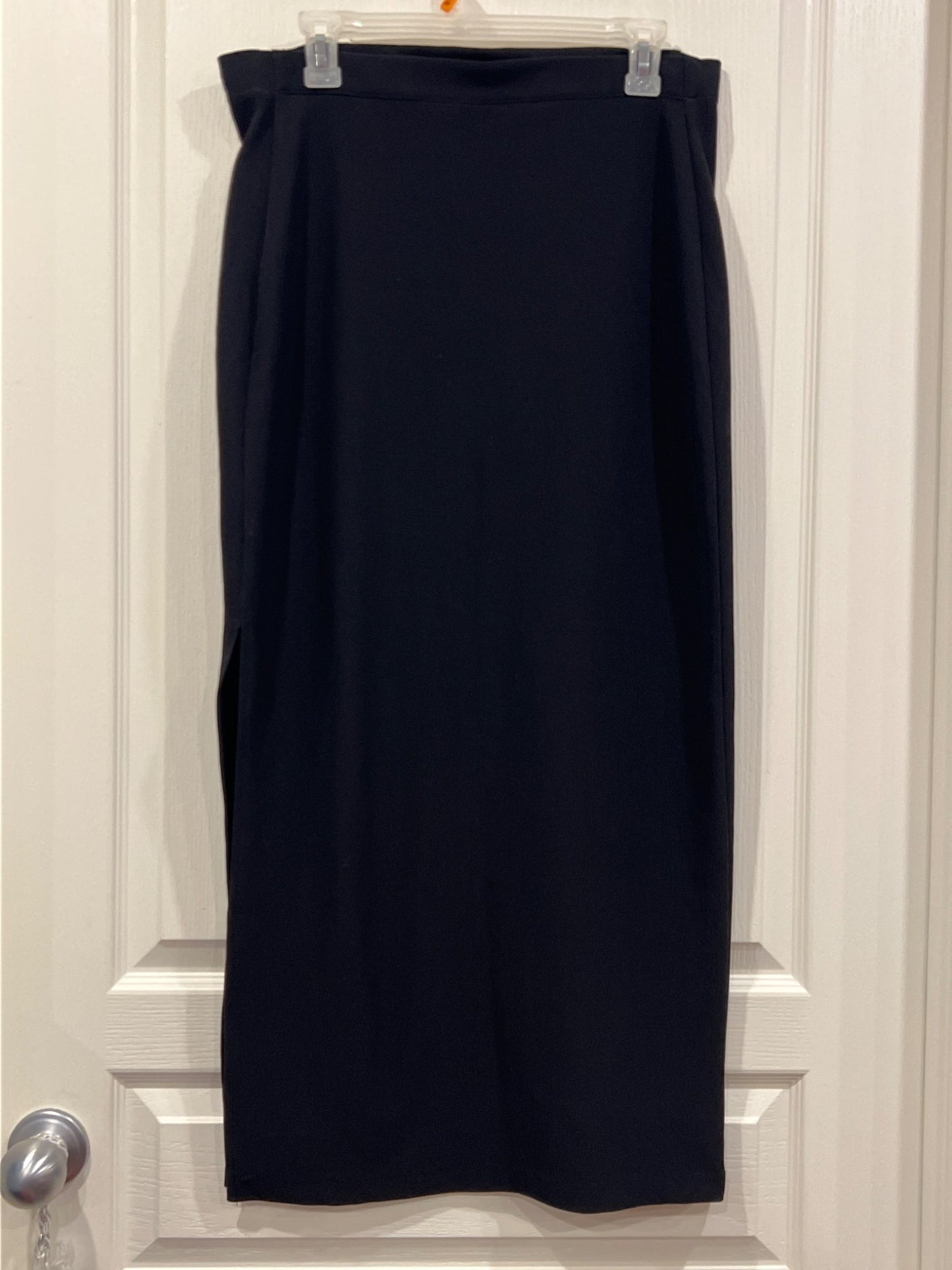 Thyme Maternity, Black Long Skirt, size Small with adjustable waist, VGUC, Maternity S (4-6)