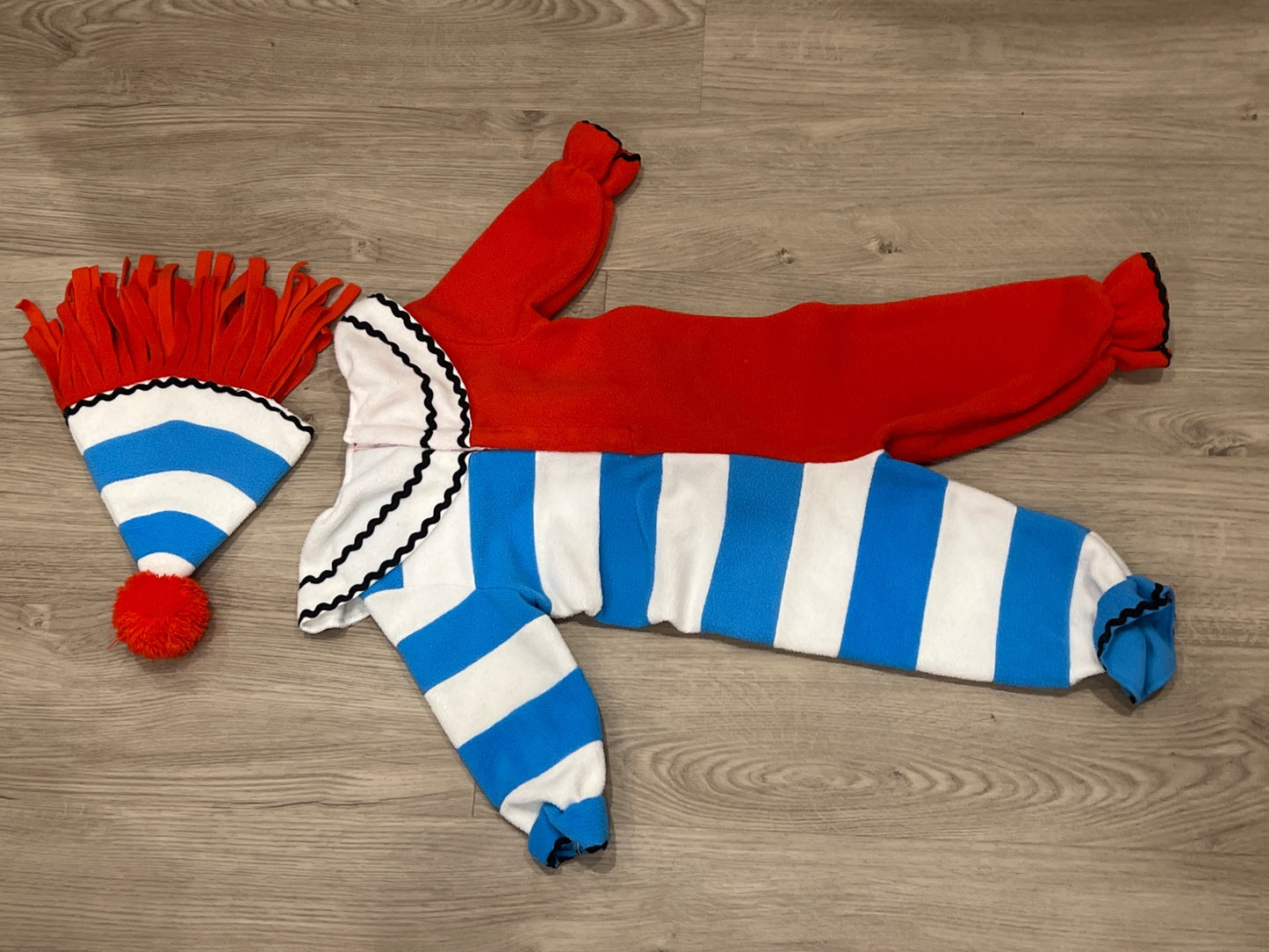 Too Cute to Spook, Clown Costume, size 12-18mos, VGUC, Kids 18 Month (12-18M)