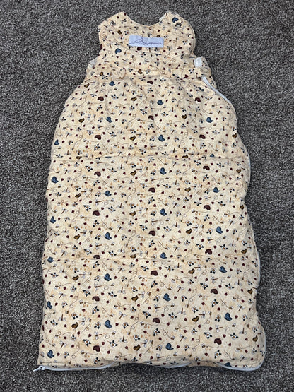 Kangapouch Down Sleep Sack, Lady bug, bees, dragonflies and butterfly print, 36” length, size Small Tall, VGUC, Current MSRP ~$243. Made in Canada, 12-18 Months (Large)