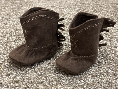 Brown Cowboy boot crib shoes, newborn size, EUC, Shoes 0 (Baby: 0-12 mth)