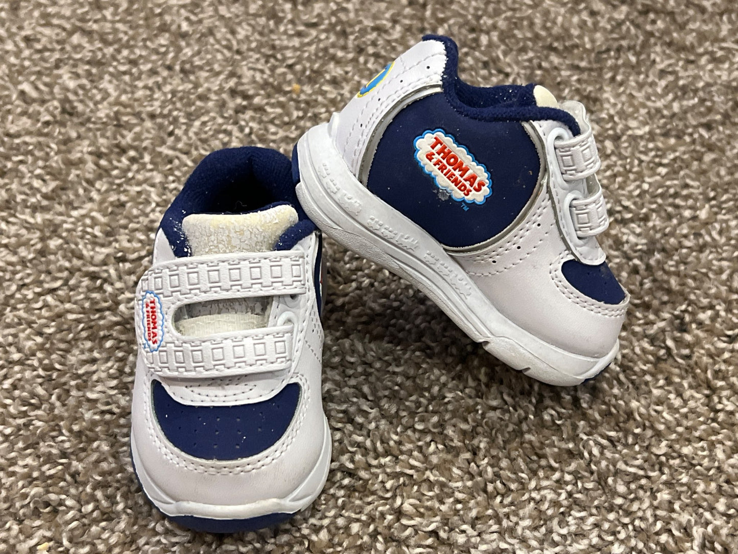 Thomas and Friends, Velcro running shoes, sneakers, size 2, VGUC (Thomas the Train, Thomas the Tank Engine) , Shoes 2 (Baby: 0-12 mth)