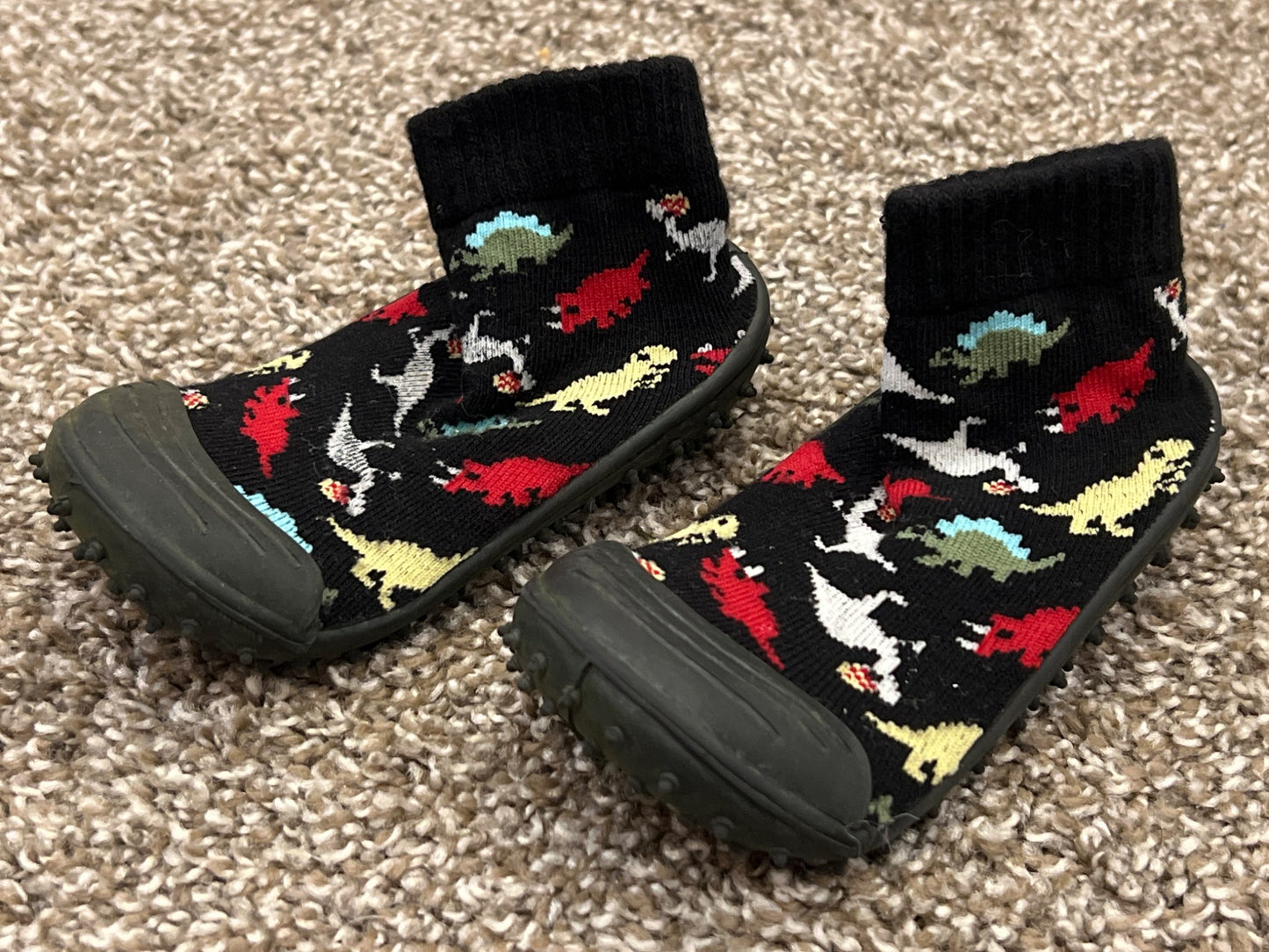 Black Dinosaur Sock shoes with rubber soles, size 8, VGUC, Shoes 8 (Toddler:2-4yr)