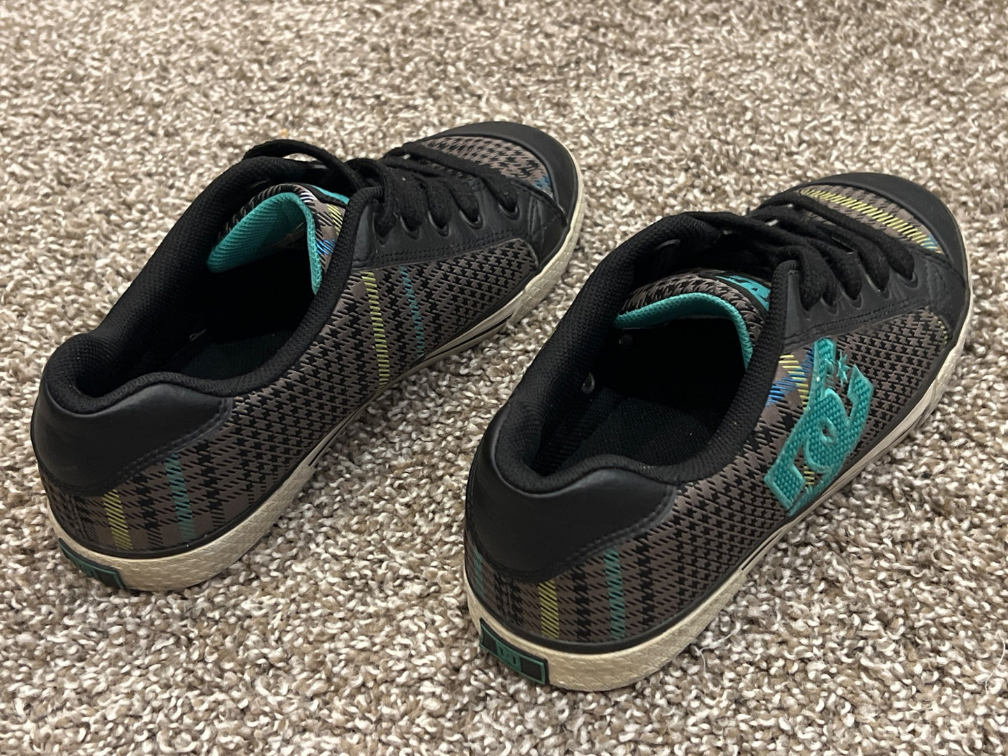 DC Skate shoes, size 7.5 big boys VGUC, Shoes 7 (Big Kids:8–12yr)