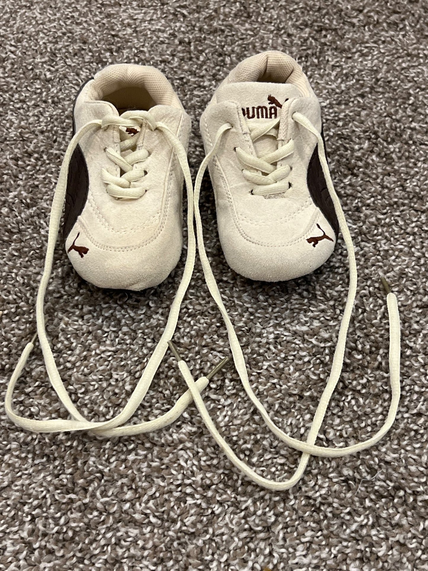 Puma, Cream/brown sneakers, size 10.5, VGUC, Shoes 10.5 (Toddler:2-4yr)