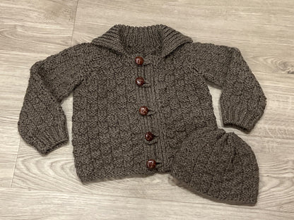 Brown handmade knit sweater set, includes button-up sweater and beanie toque hat, VGUC, Kids 2T
