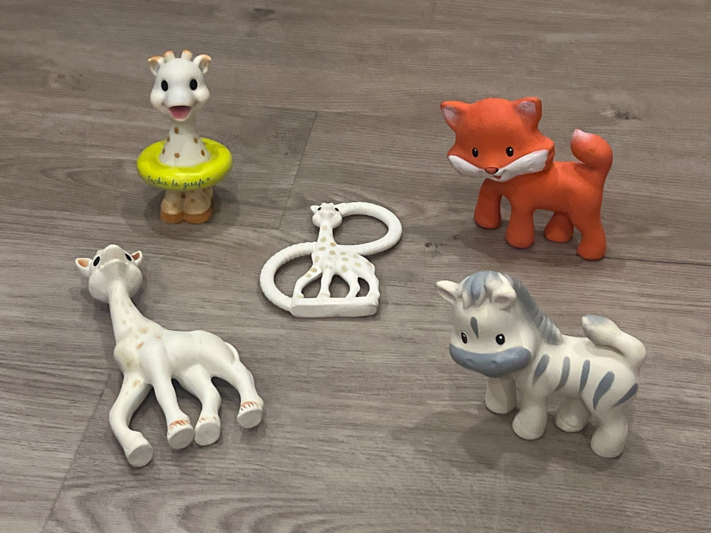 Bundle of Soft Squeaky Toys, Sofie la girafe (x3) and Infantino (x2) VGUC, MSRP for the bundle ~ $111