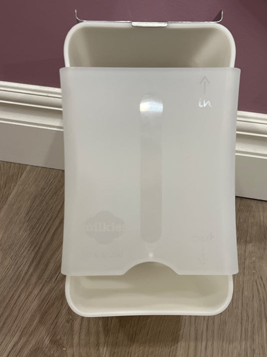 Milkies Freeze Breast Milk Storage from Fairhaven Health, VGUC, MSRP $40+ CAD