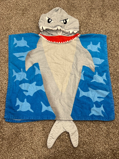 Toddler Hooded Shark Towel with Tail from Mainstay Kids, VGUC (1 of 2)