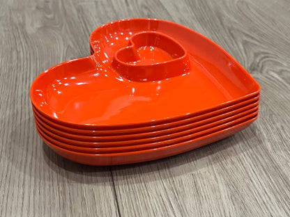 Red Plastic Heart Plates with inner heart section, set of 6, VGUC