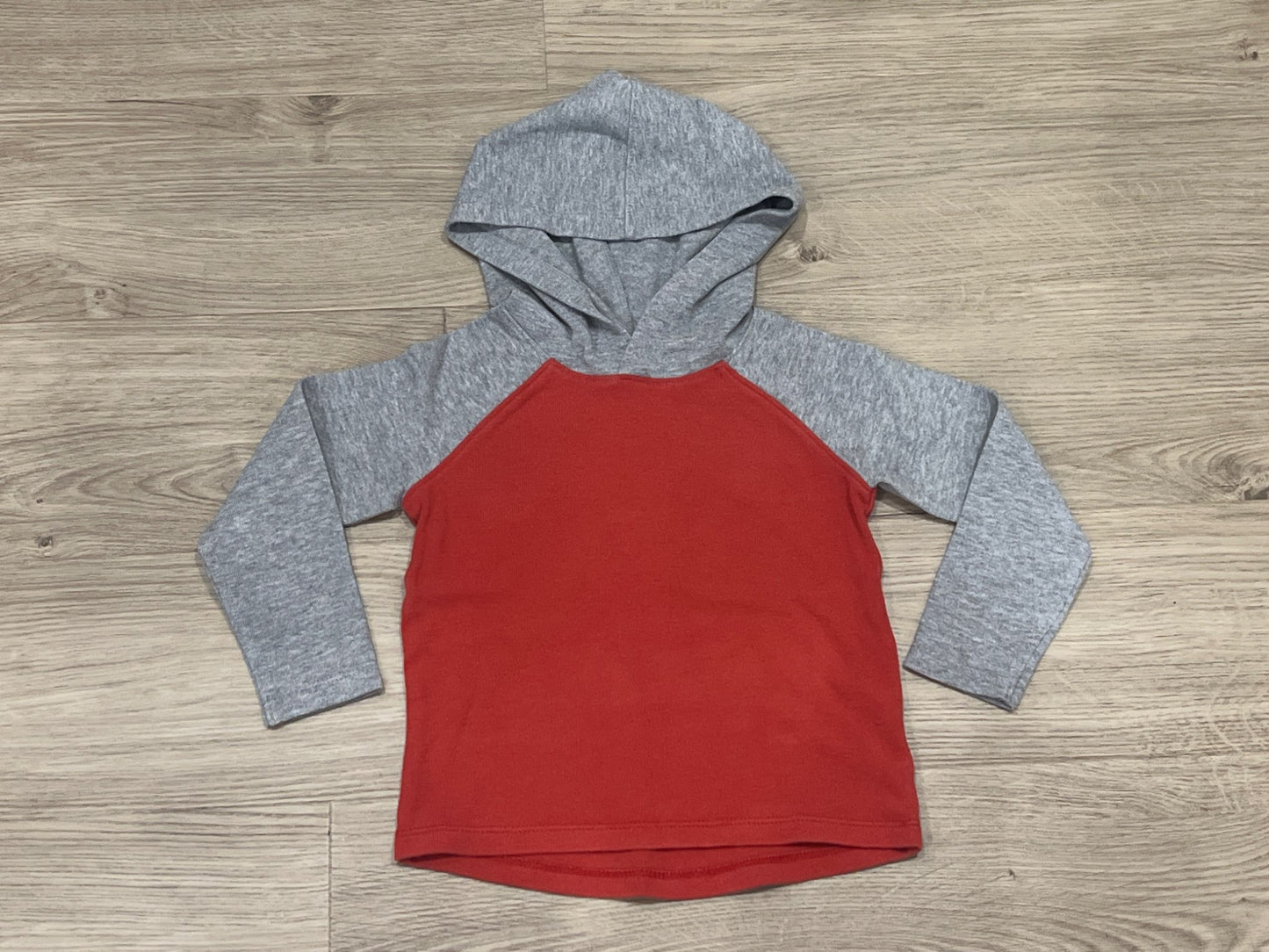 Boys Clothing Bundle, 4 pieces, size 2. VGUC (brands include: Old Navy, Under Armour, George, and Arizona Jeans) , Kids 2T