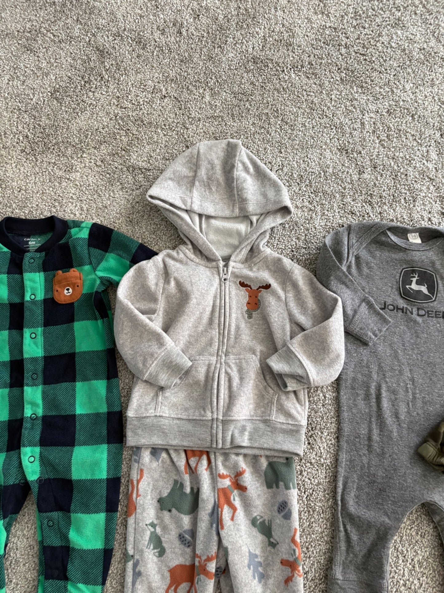 24 Month Boy fall/winter cozy clothing bundle - includes NWT camo jacket from the Bay , Kids 24 Month (18-24M)