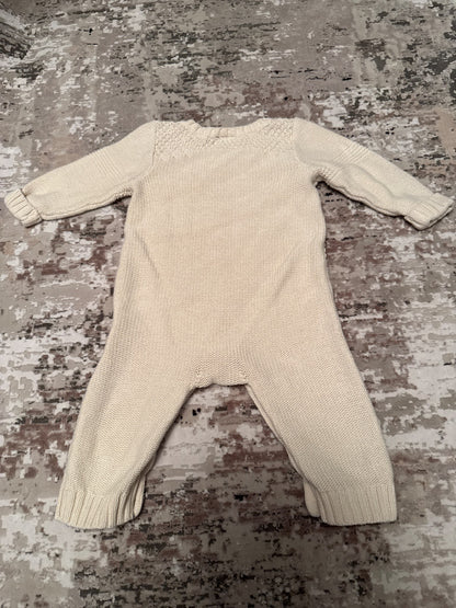 Baby Gap size 6-12m cable sweater romper, Kids 12 Month (9-12M)