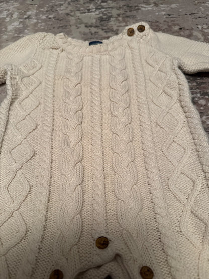 Baby Gap size 6-12m cable sweater romper, Kids 12 Month (9-12M)