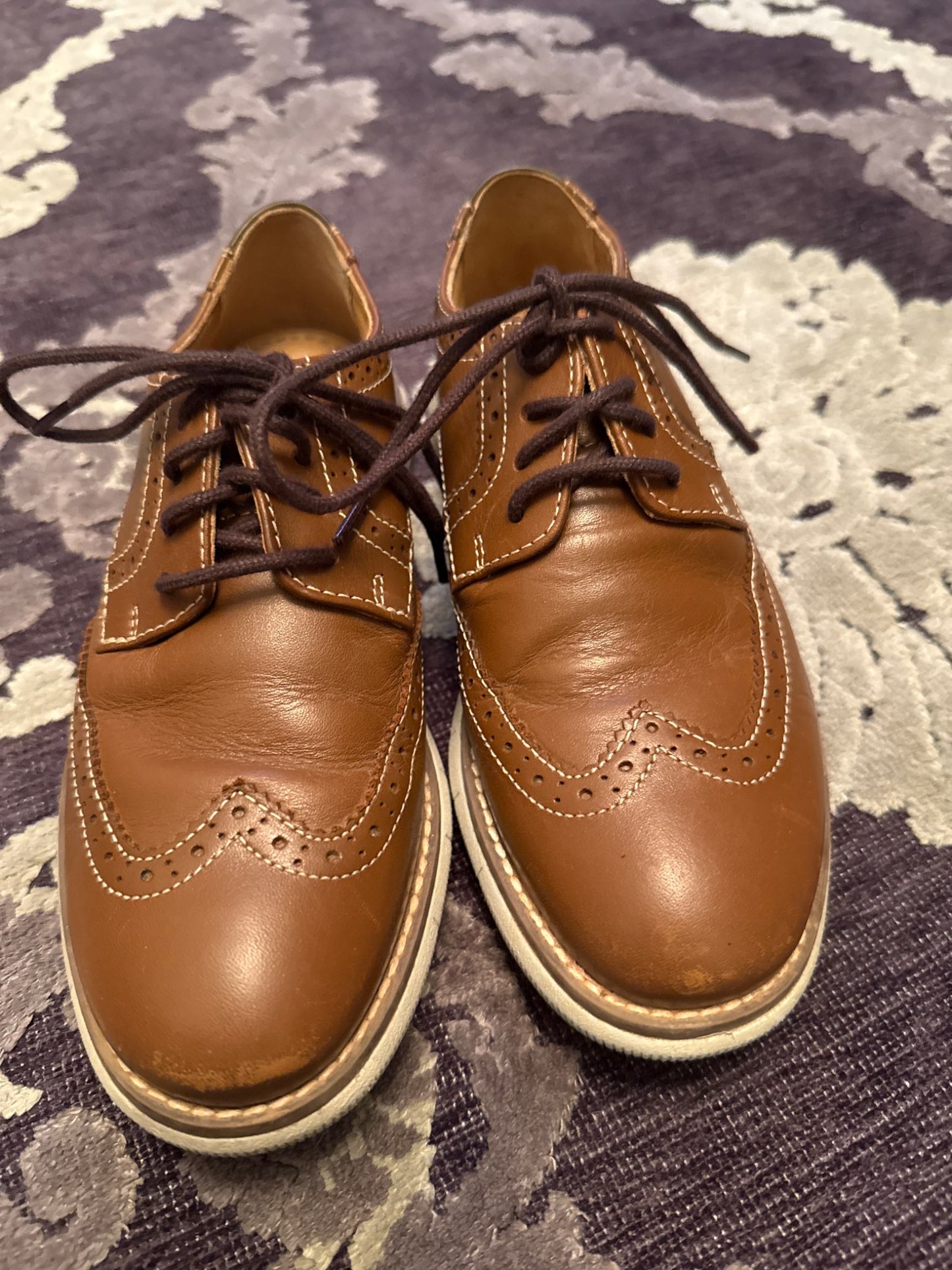 Johnston & Murphy size 13 tan dress shoes, Shoes 13 (Kids:4-8yr)