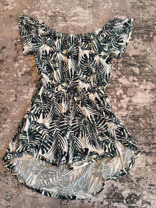 Poof girl size XL leaf short romper, Kids 14