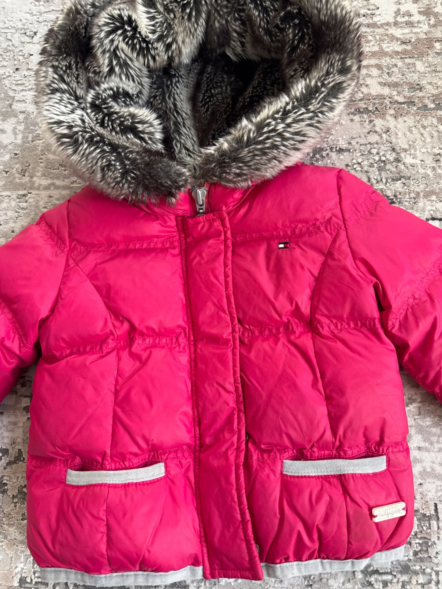 Tommy Hilfiger Size 18 m pink puff jacket with faux fur , Kids 24 Month (18-24M)