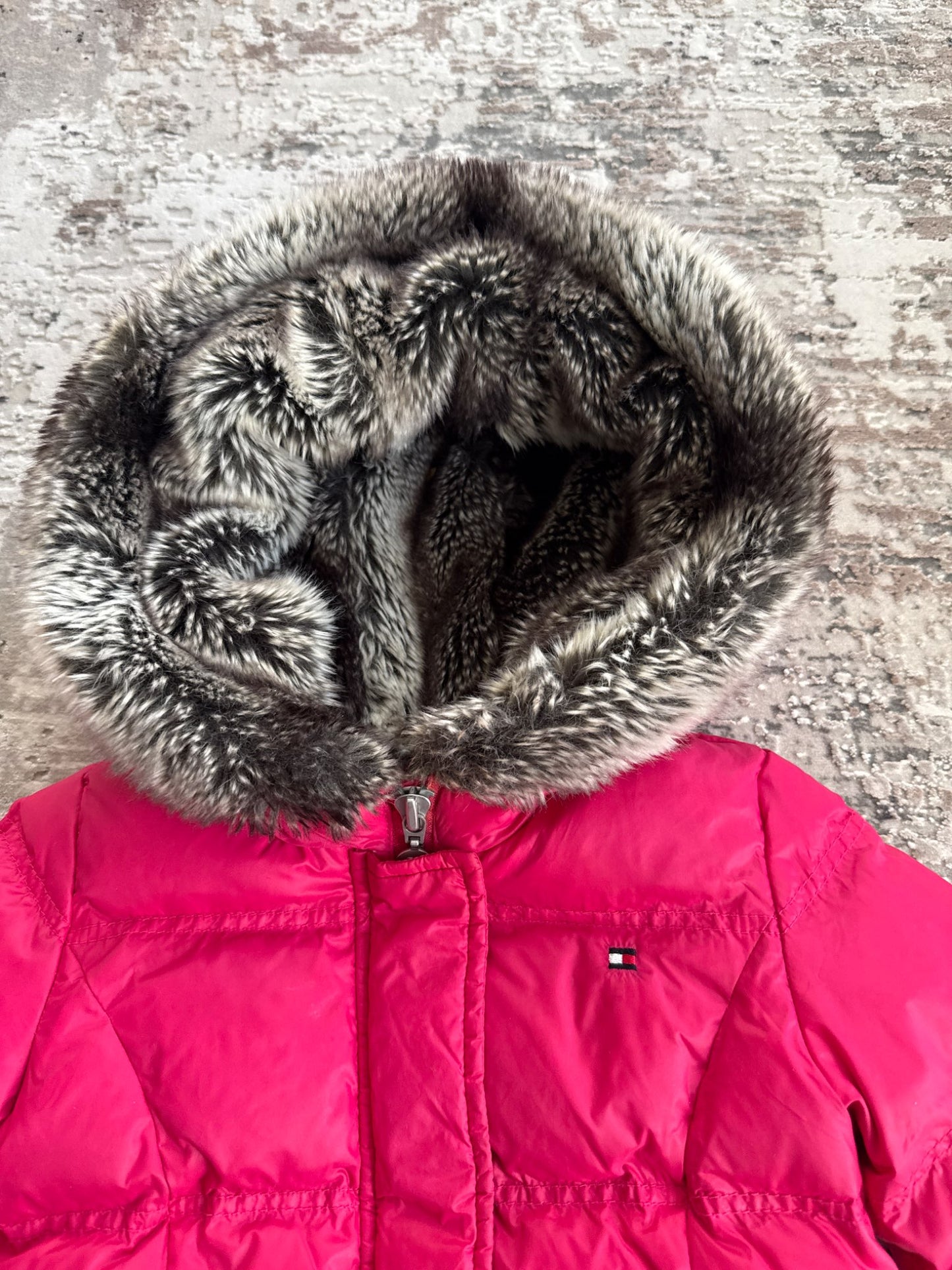 Tommy Hilfiger Size 18 m pink puff jacket with faux fur , Kids 24 Month (18-24M)