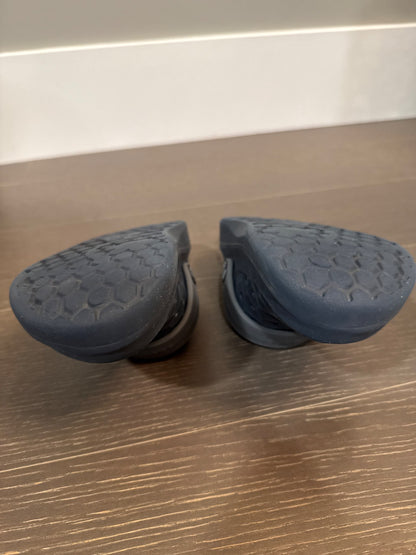 Joy bees size 12/13 Navy/ grey clogs, Shoes 13 (Kids:4-8yr)