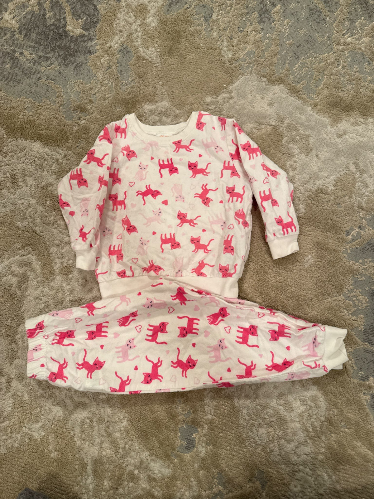 Joe fresh size 2 white & pink cats long sleeve pj, Kids 2T