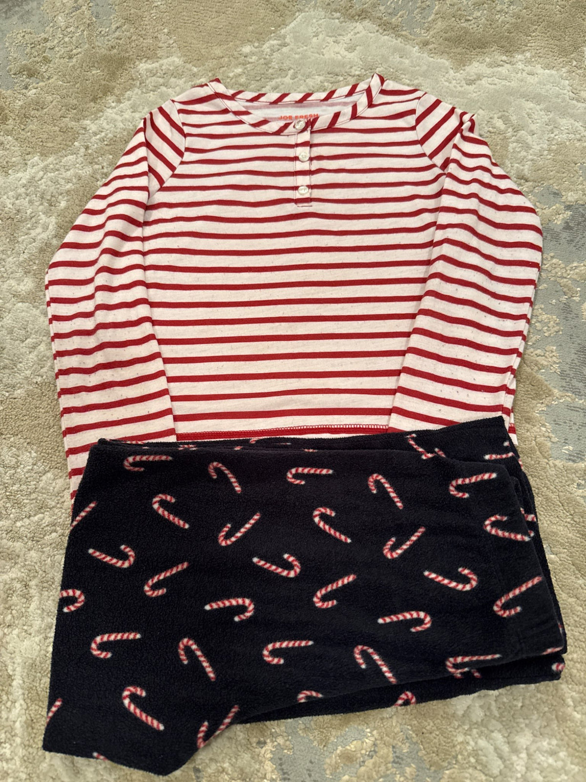 Joe fresh size S (6) cane candy red, white & navy long sleeve pjs, Kids 6/6X